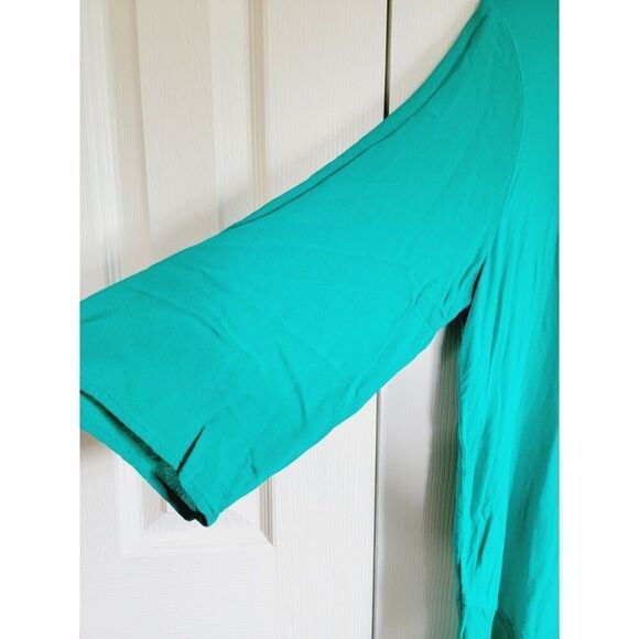 Chico's 2 Green Back Keyhole & Rear Tie Top Size Large LS Round Neck Tunic - Picture 3 of 6